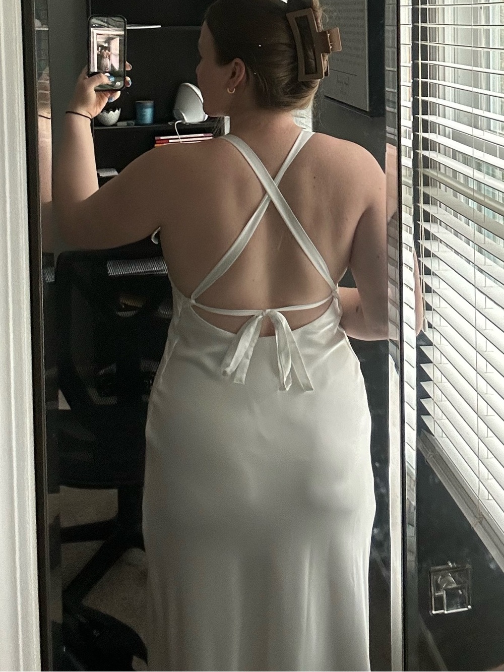 Show Me Your MuMu Anderson Dress in White - Picture 6 of 6